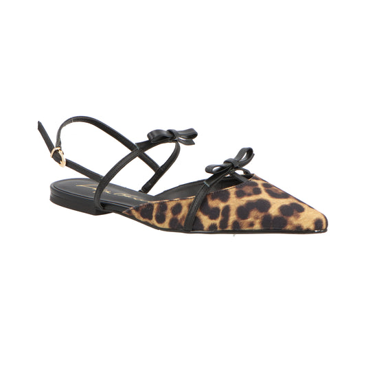 Sandalias con tiras de leopardo